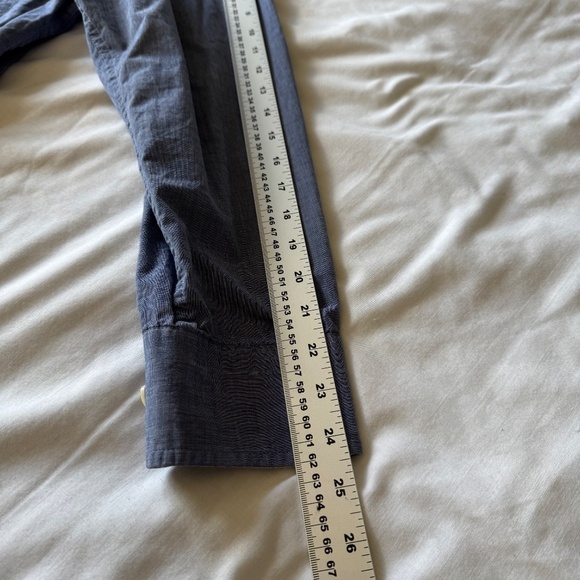 Izod Men's Performance Button‎ Down Long Sleeve Shirt Blue XL Flip Cuffs Stretch - Picture 13 of 16